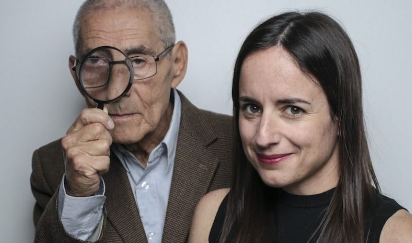 sergio charmy, adulto mayor protagonista de la pelicula con la directora maite alberdi